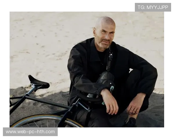 齐内丁齐达内从绿茵传奇到王者教练的荣耀与传奇人生